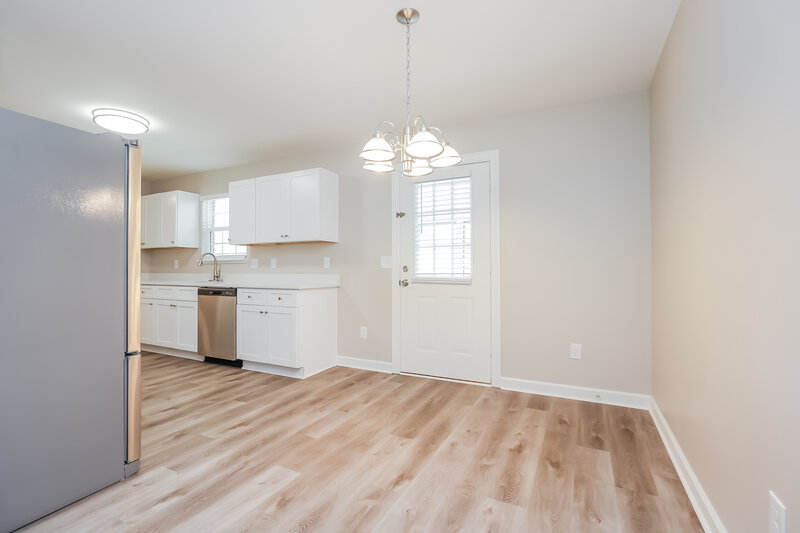 2,140/Mo, 407 Cindi Ct Smyrna, TN 37167 Kitchen View