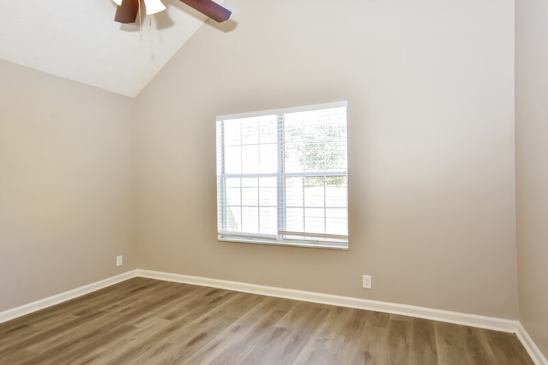 3,240/Mo, 2000 Mansker Dr Goodlettsville, TN 37072 Main Bedroom View 2