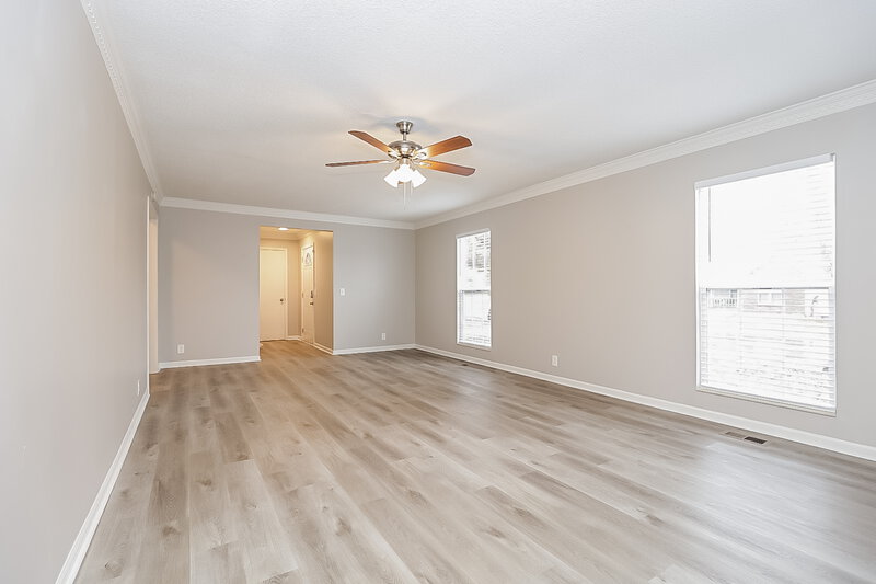 1,860/Mo, 3020 Towne Valley Rd Antioch, TN 37013 Living Room View 2