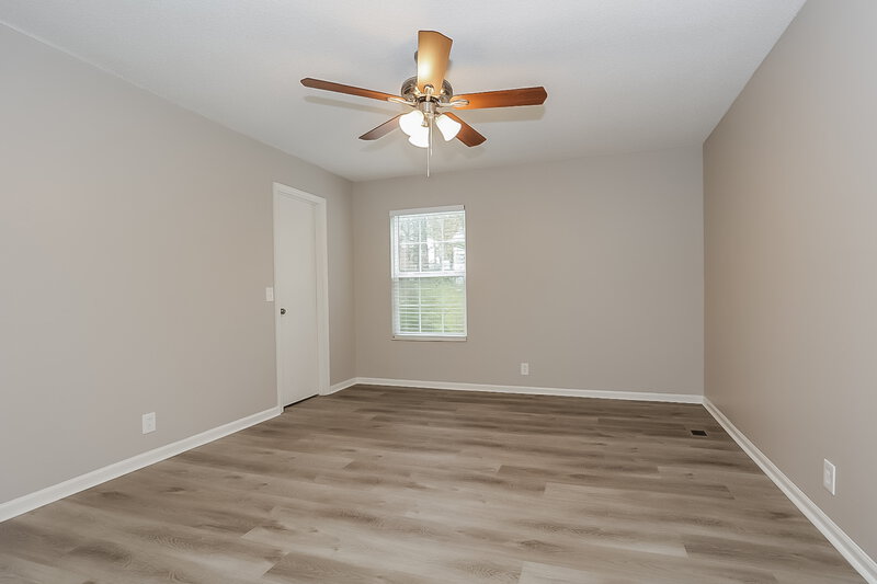 1,860/Mo, 3020 Towne Valley Rd Antioch, TN 37013 Main Bedroom View 2