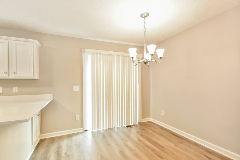 2,345/Mo, 2016 Whitney Creek Dr Antioch, TN 37013 Dining Room View