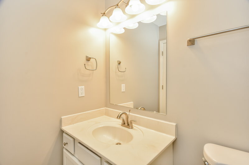 2,345/Mo, 2016 Whitney Creek Dr Antioch, TN 37013 Bathroom View