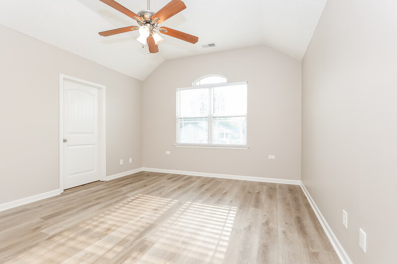 2,060/Mo, 607 Rock Glen Trce Smyrna, TN 37167 Main Bedroom View