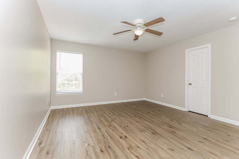 1,990/Mo, 669 Coneflower Trl Antioch, TN 37013 Main Bedroom View