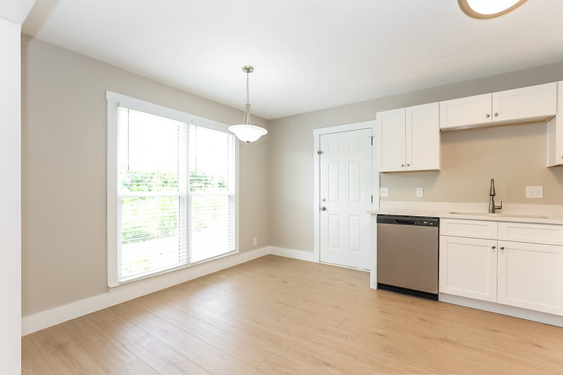 2,130/Mo, 410 Lawson Rd Smyrna, TN 37167 Dining Room View