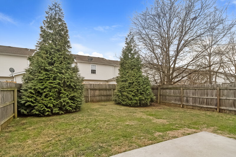 1,860/Mo, 247B Indian Park Dr Murfreesboro, TN 37128 Exterior View