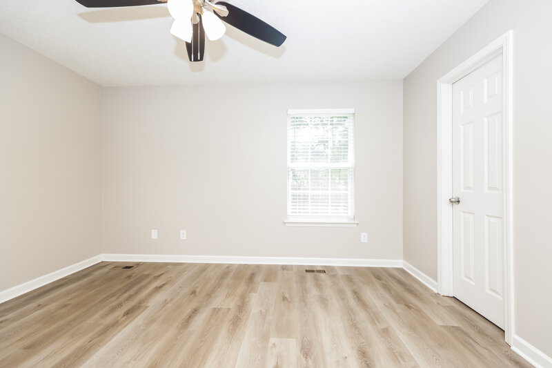 1,965/Mo, 2420 Plymouth Ct Murfreesboro, TN 37127 Main Bedroom View