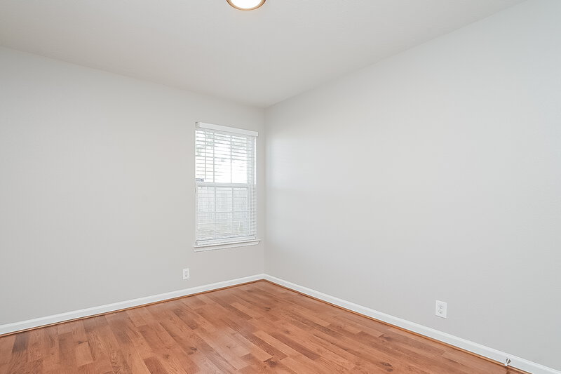 1,765/Mo, 7509 W Winchester Dr Antioch, TN 37013 Bedroom View 2