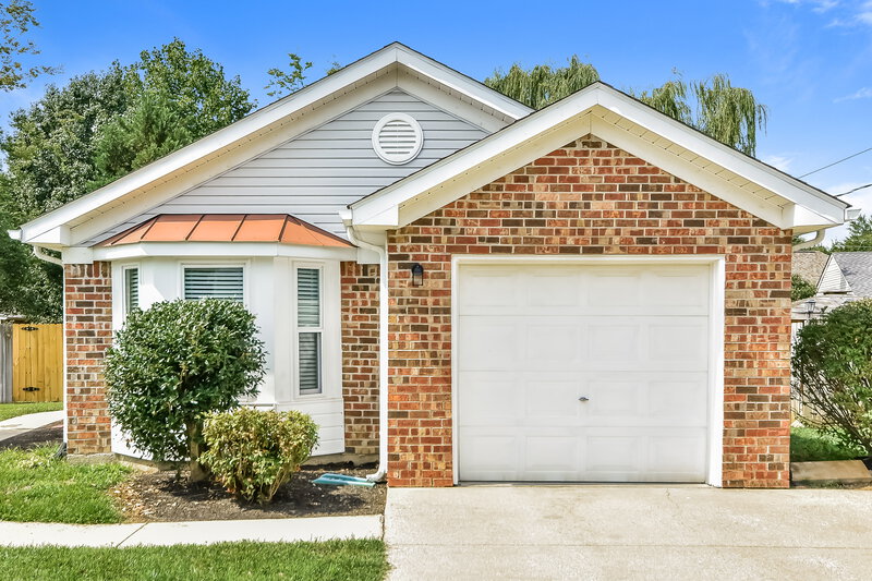 2,850/Mo, 4440 Stoneview Dr Antioch, TN 37013 External View