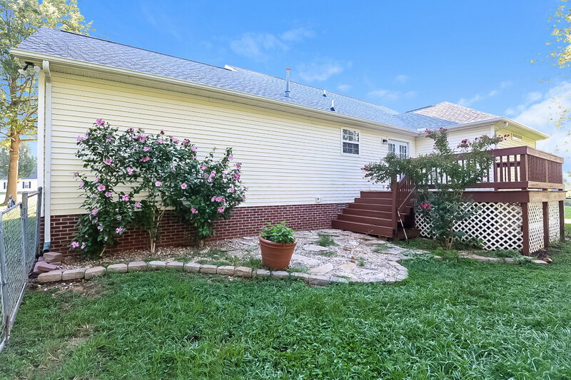 2,015/Mo, 1530 River Rock Blvd Murfreesboro, TN 37128 Rear View