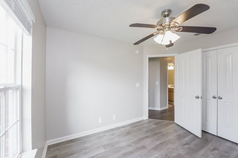 2,100/Mo, 1547 Saint Andrews Dr Murfreesboro, TN 37128 Bedroom View 2