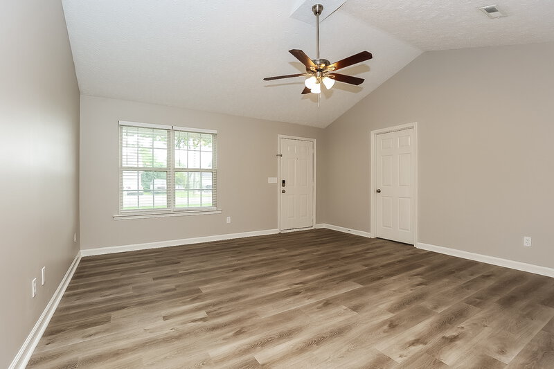 1,860/Mo, 2044 Horncastle Dr Murfreesboro, TN 37130 Misc View 2