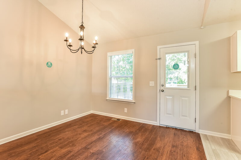 2,690/Mo, 4936 Deerhaven Dr Antioch, TN 37013 Dining Room View