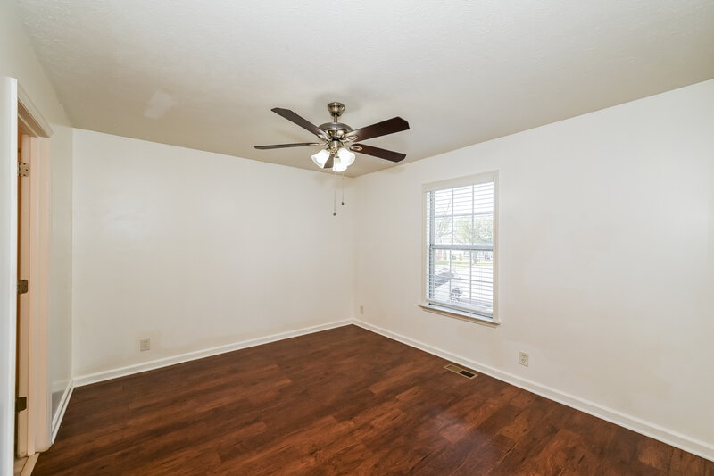 2,065/Mo, 4936 Deerhaven Dr Antioch, TN 37013 Main Bedroom View