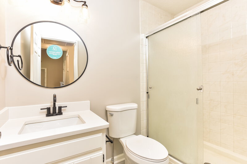 2,690/Mo, 4936 Deerhaven Dr Antioch, TN 37013 Bathroom View
