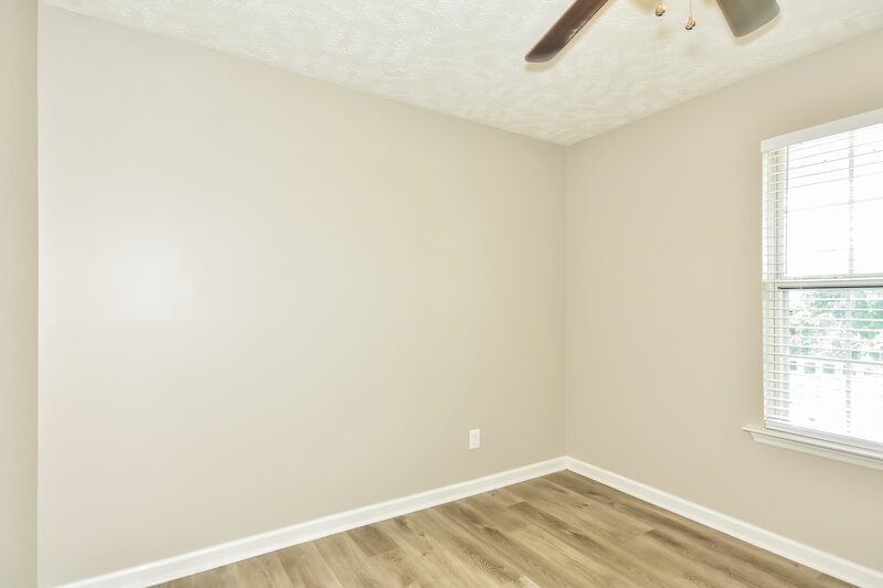 1,785/Mo, 604 Sanders Dr La Vergne, TN 37086 Bedroom View 3