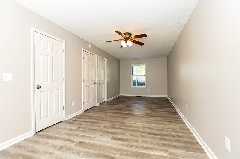 2,295/Mo, 386 Park Ct E La Vergne, TN 37086 Main Bedroom View 2