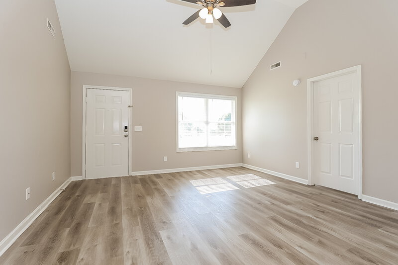 2,960/Mo, 9109 Eddystone Ct Smyrna, TN 37167 Living Room View