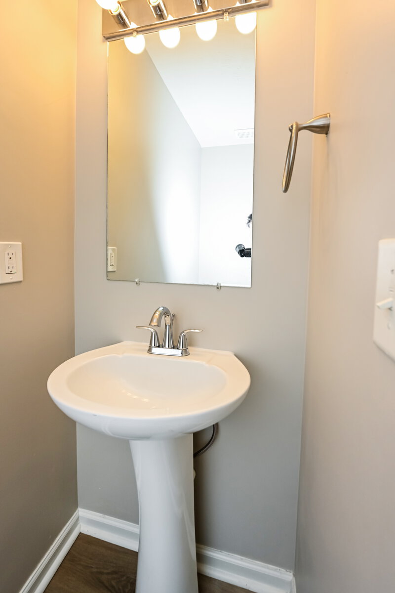 2,245/Mo, 336 Sarna Dr La Vergne, TN 37086 Powder Room View