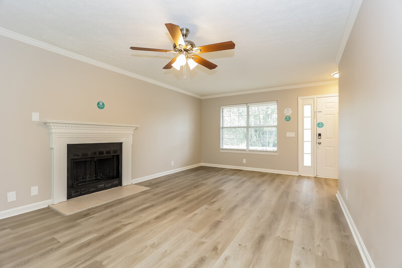 2,320/Mo, 802 Allison Ct Mount Juliet, TN 37122 Living Room View 2