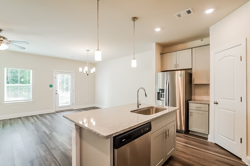 1,960/Mo, 1614 Denali Dr Lebanon, TN 37087 Kitchen View 3