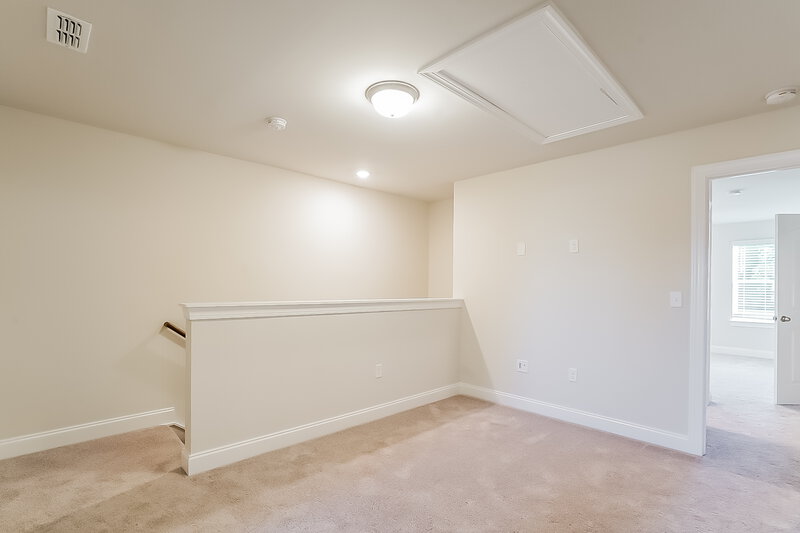 1,960/Mo, 1614 Denali Dr Lebanon, TN 37087 Loft View