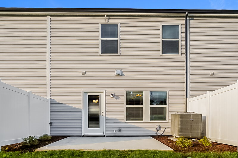 1,960/Mo, 1614 Denali Dr Lebanon, TN 37087 Rear View