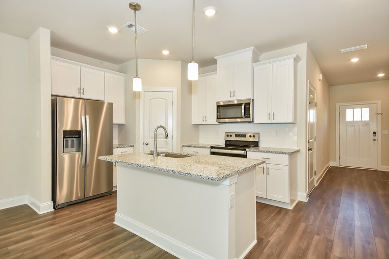 1,725/Mo, 1620 Denali Dr Lebanon, TN 37087 Kitchen View 2