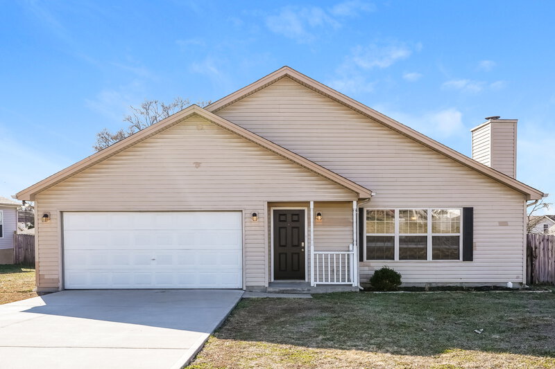 1,890/Mo, 327 Lake Forest Dr La Vergne, TN 37086 External View