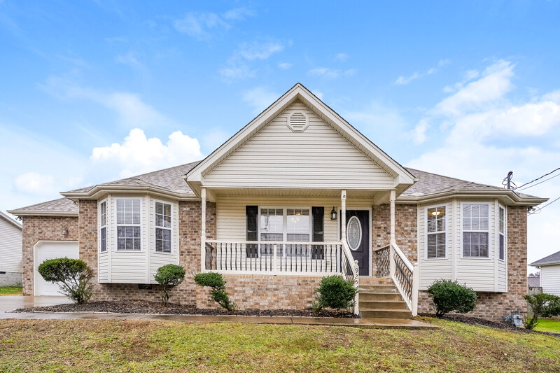 2,015/Mo, 925 Pebble Beach Cir Mount Juliet, TN 37122 External View