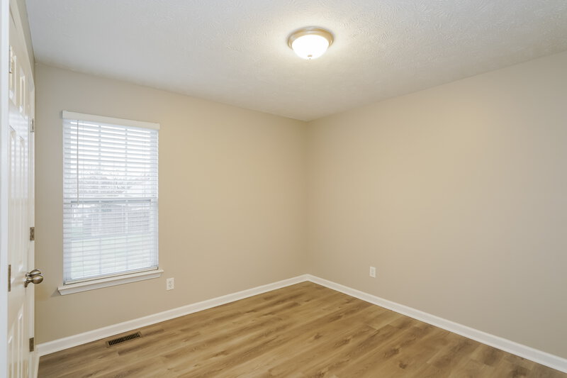 2,015/Mo, 925 Pebble Beach Cir Mount Juliet, TN 37122 Bedroom View