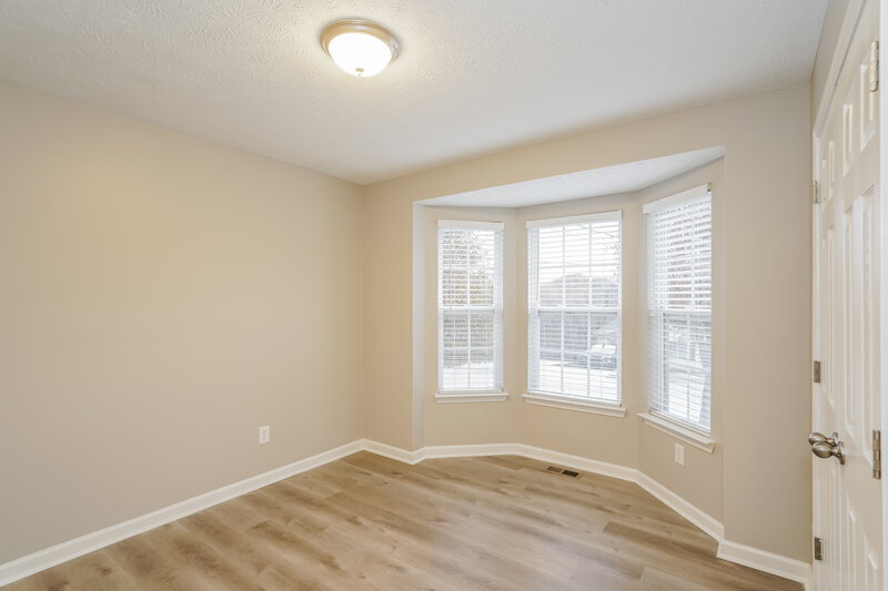 2,015/Mo, 925 Pebble Beach Cir Mount Juliet, TN 37122 Bedroom View 3