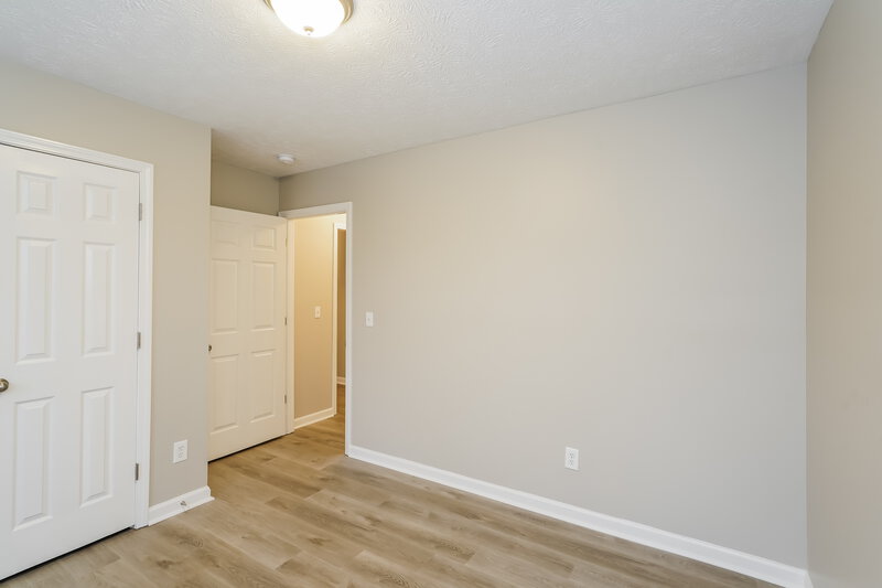 2,015/Mo, 925 Pebble Beach Cir Mount Juliet, TN 37122 Bedroom View 4