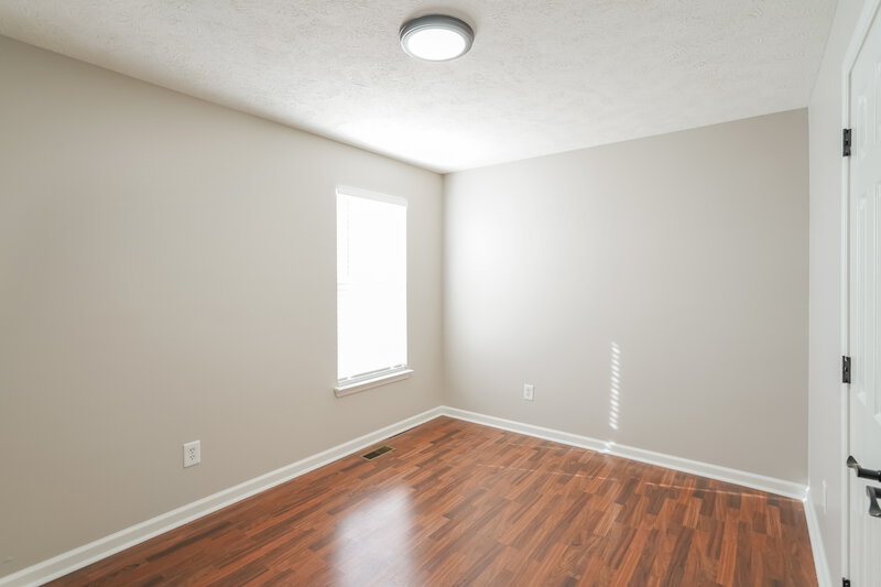 1,950/Mo, 706 Veneta View Dr Mount Juliet, TN 37122 Bedroom View 3