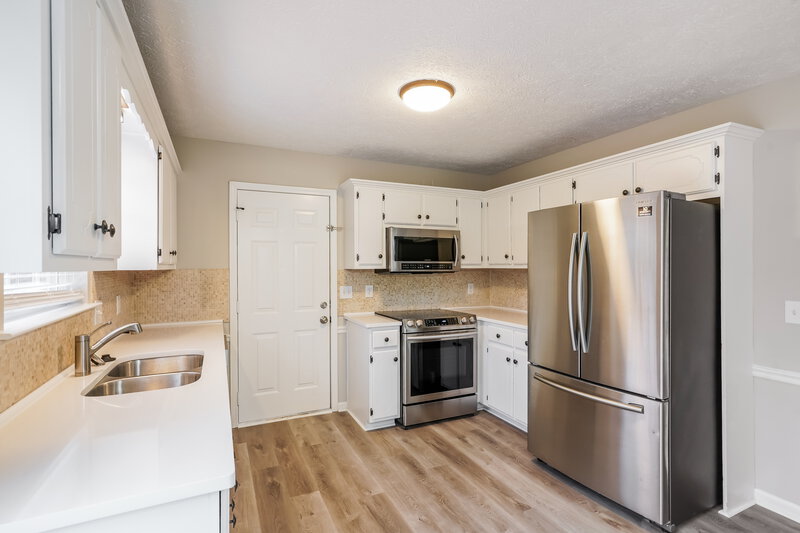 2,455/Mo, 1139 Jerico Rd Murfreesboro, TN 37130 Kitchen View