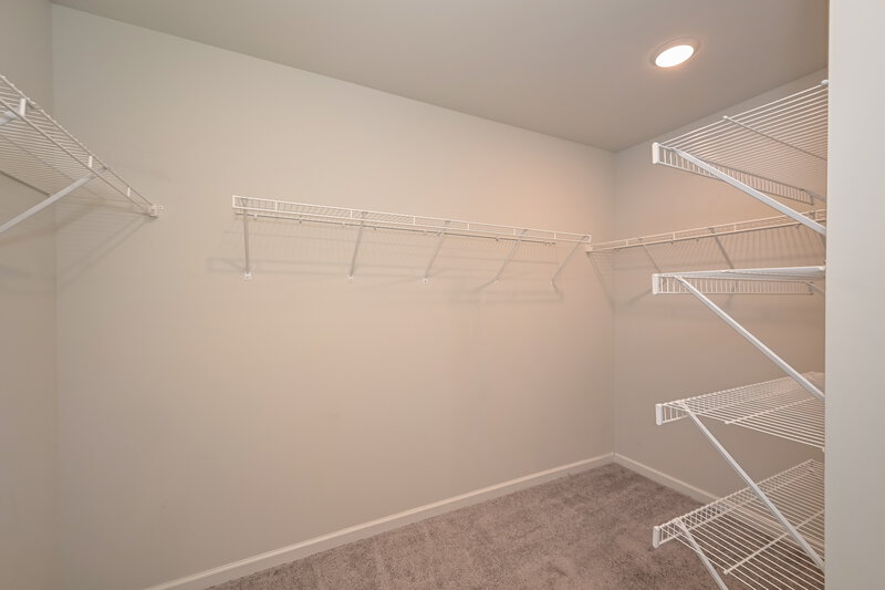 2,455/Mo, 545 Samuel Lee Ln Murfreesboro, TN 37127 Walk In Closet View