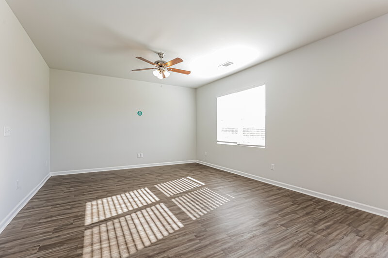 2,255/Mo, 610 Samuel Lee Ln Murfreesboro, TN 37127 Living Room View