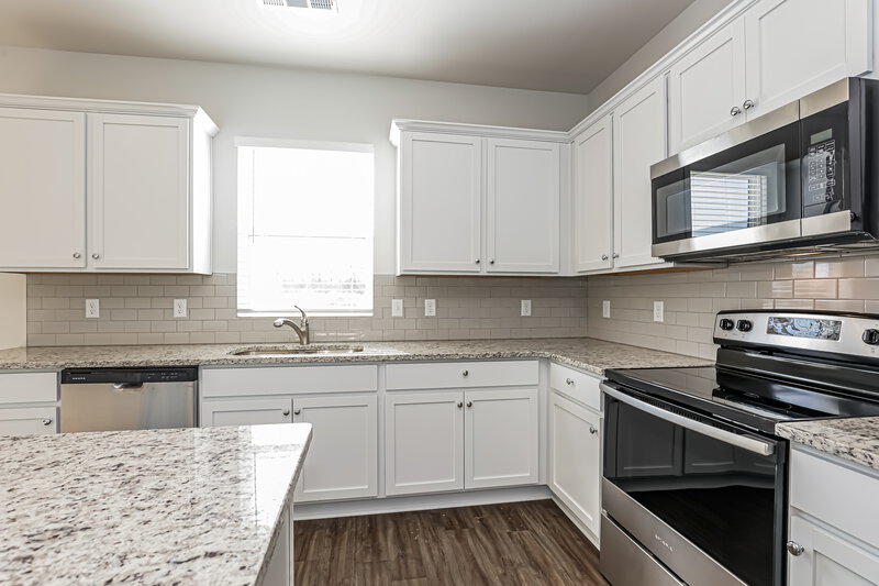 2,255/Mo, 610 Samuel Lee Ln Murfreesboro, TN 37127 Breakfast Nook View