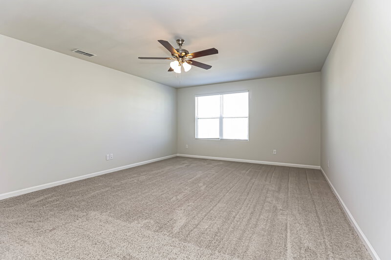 2,255/Mo, 610 Samuel Lee Ln Murfreesboro, TN 37127 Main Bedroom View 2