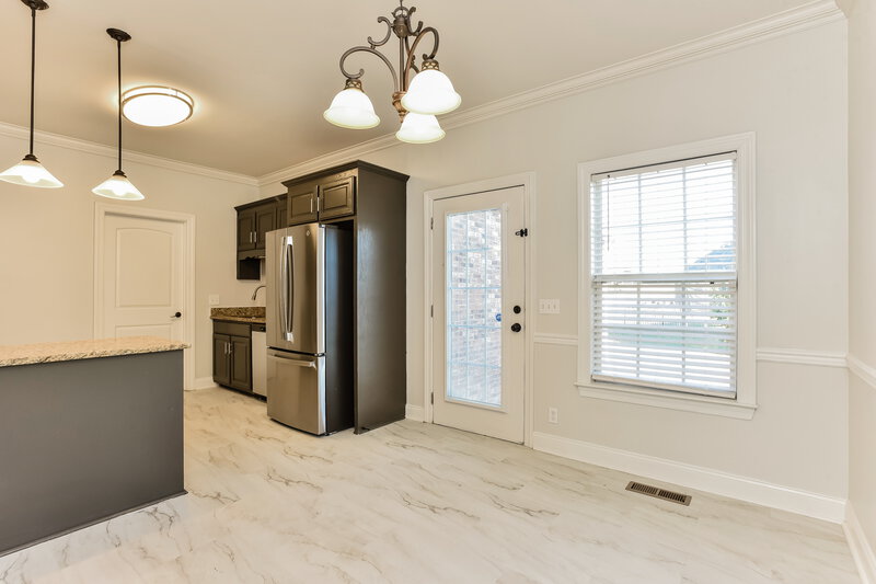 2,750/Mo, 1010 Renee Dr Christiana, TN 37037 Dining Room View
