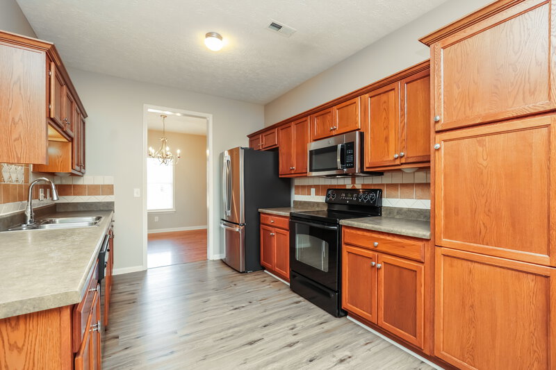 2,225/Mo, 1260 Lasalle Dr Smyrna, TN 37167 Kitchen View 2