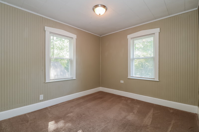 3,200/Mo, 429 W Pine St Audubon, NJ 08106 Bedroom View
