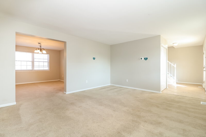 3,510/Mo, 35 Mayapple Rd Sicklerville, NJ 08081 Living Room View