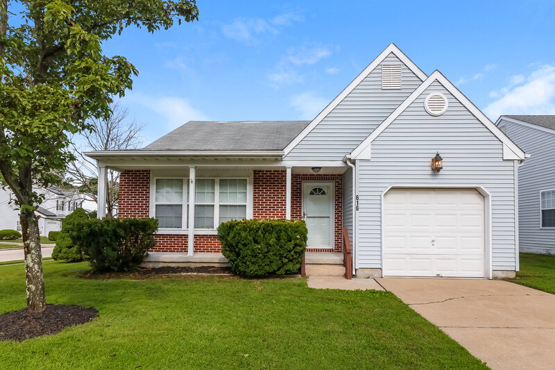 0/Mo, 616 Panama Ct Williamstown, NJ 08094 External View