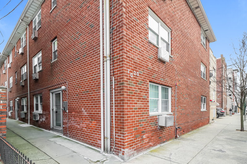 1,810/Mo, 7020  Polk St Apt 4 Guttenberg, NJ 07093 External View