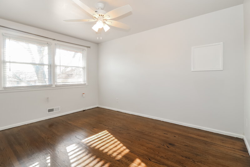 3,400/Mo, 21 Darby Lane Cherry Hill, NJ 08002 Bedroom View
