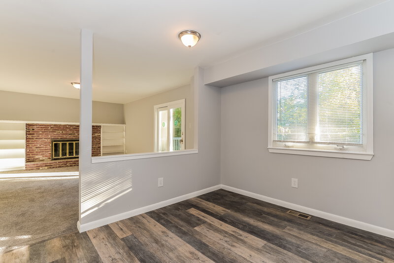3,295/Mo, 112 Hemlock Drive Williamstown, NJ 08094 Breakfast Nook View
