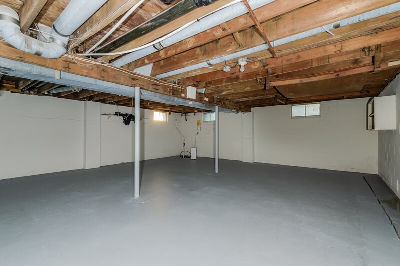 3,295/Mo, 112 Hemlock Drive Williamstown, NJ 08094 Basement View