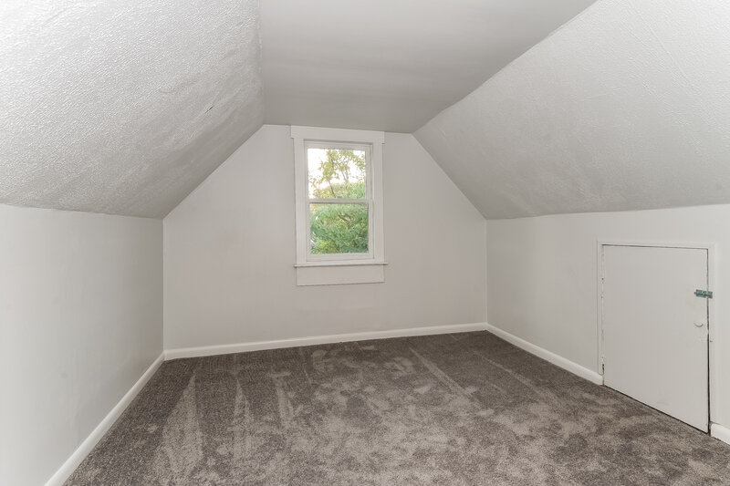 0/Mo, 439 Pine Ave Deptford, NJ 08096 Misc View 6