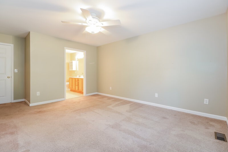 0/Mo, 113 Bourne Circle Hamburg, NJ 07419 Misc View 8